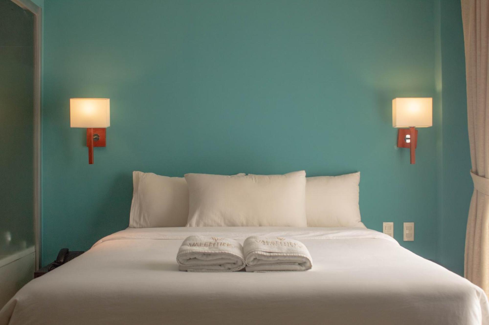 Valentino'S Hotel Angeles Ngoại thất bức ảnh