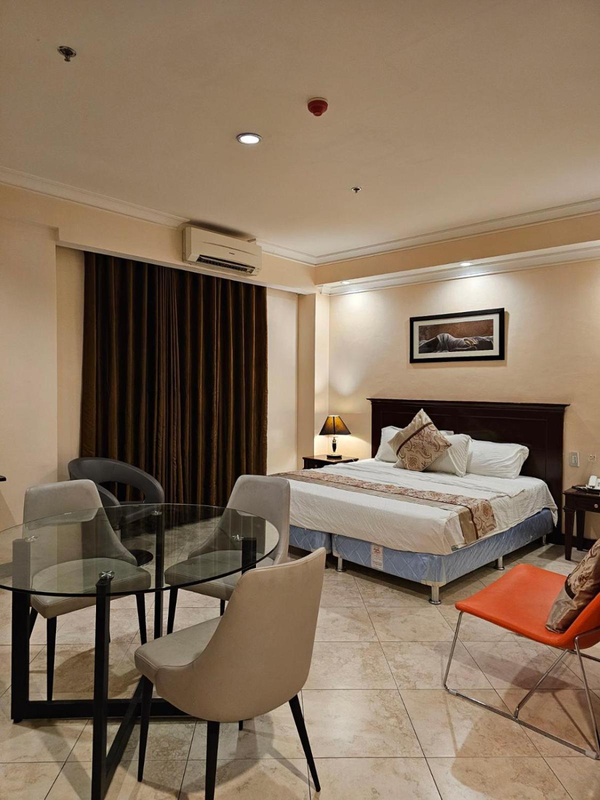 Valentino'S Hotel Angeles Ngoại thất bức ảnh