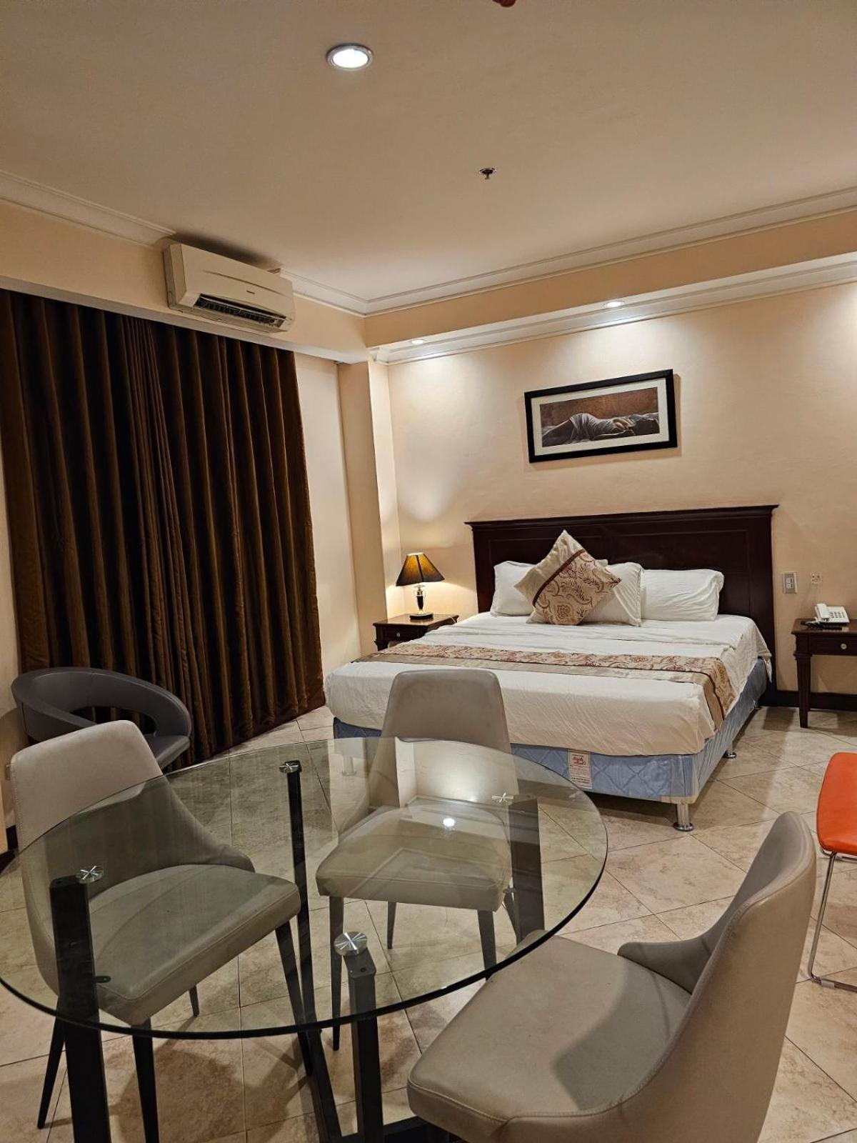 Valentino'S Hotel Angeles Ngoại thất bức ảnh