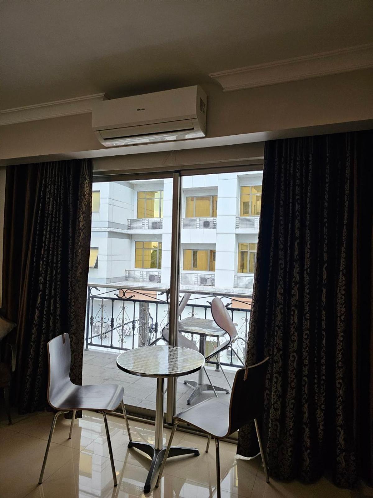 Valentino'S Hotel Angeles Ngoại thất bức ảnh