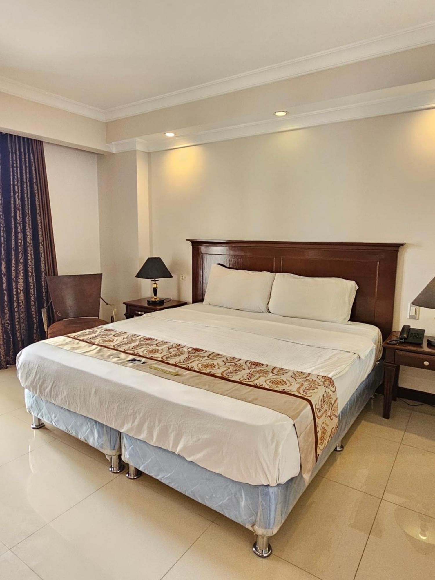 Valentino'S Hotel Angeles Ngoại thất bức ảnh